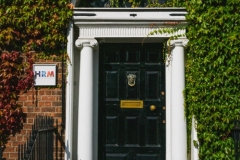 Eingang in ein Wohnhaus