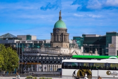 Auf das Custom House
